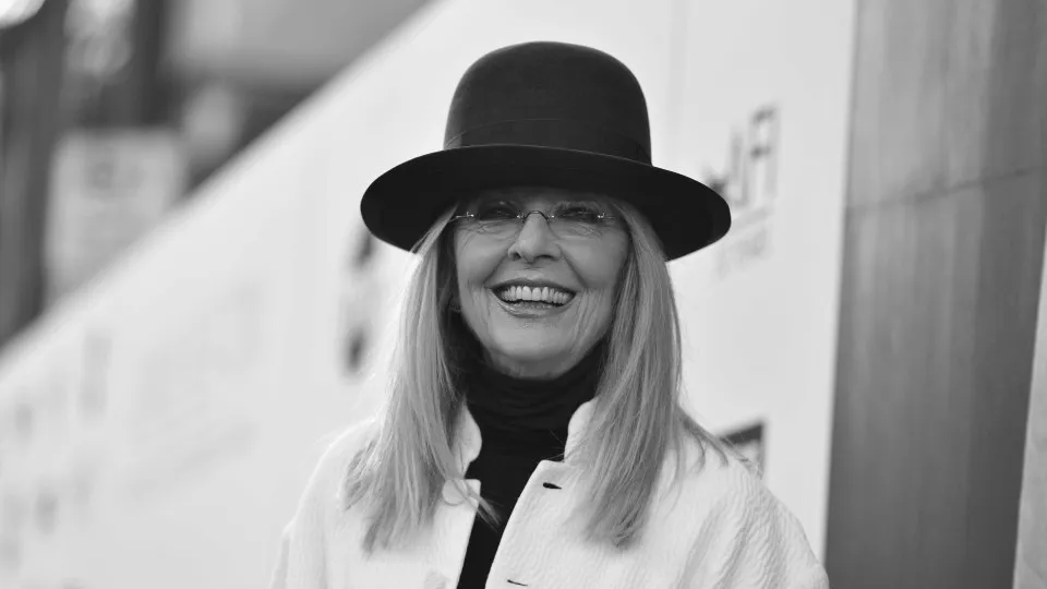 Diane Keaton: site divulga detalhes da ligação feita ao 911 nos EUA
