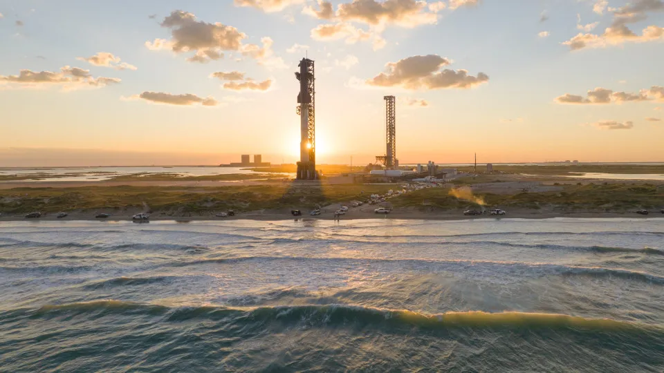 Starship fará novo voo de teste nesta segunda-feira no Texas