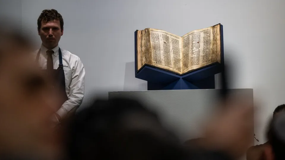 A Bíblia mais antiga revela mistérios ainda sem resposta