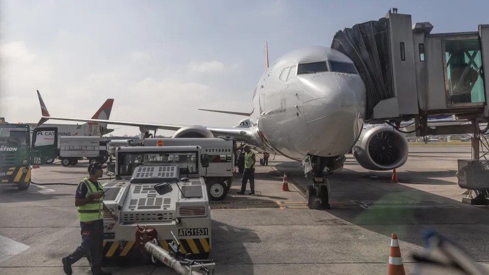 Venezuela cancela voos da GOL e de outras aéreas após crise com os EUA