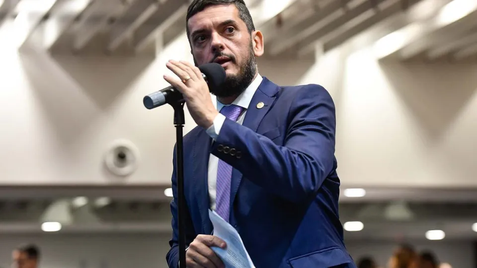 ‘Te amo’ e ‘você eu levo pro caixao’: veja diálogos de Bacellar e Macário