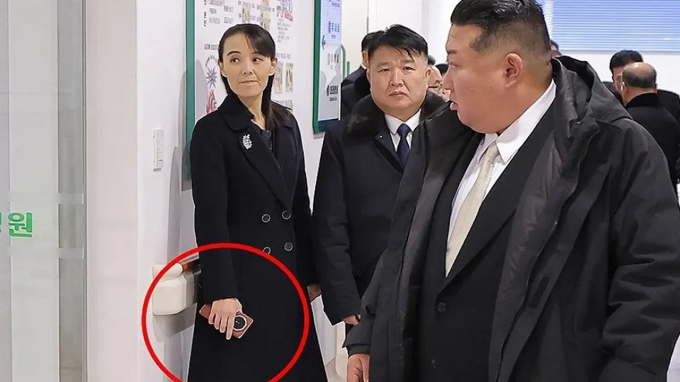 Aparelho dobrável usado por irmã de Kim Jong-un gera suspeitas