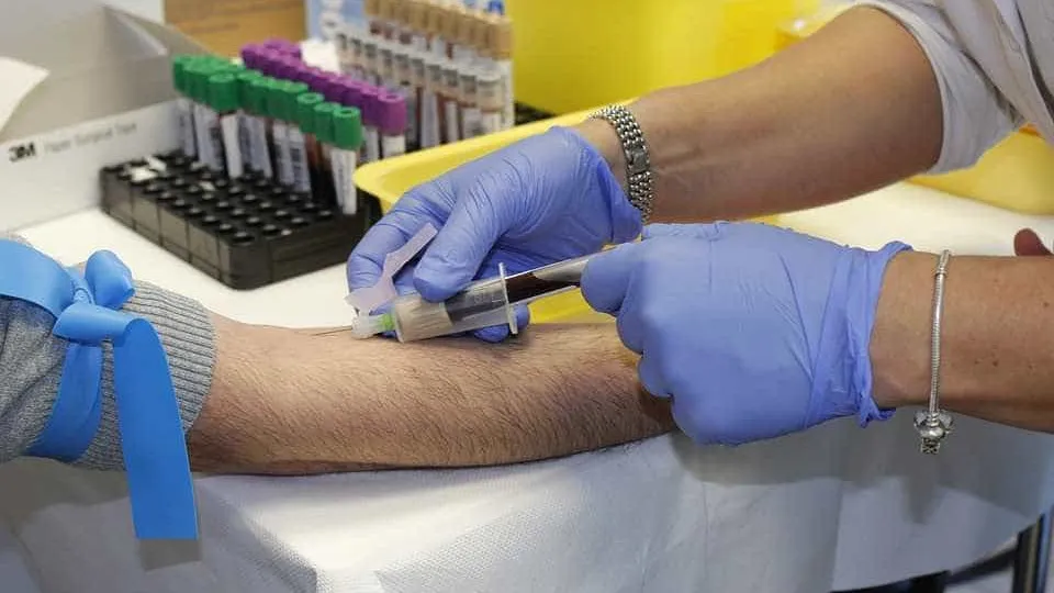 Mais de ​70​​%​​ ​dos brasileiros ​não fazem exames de check-up