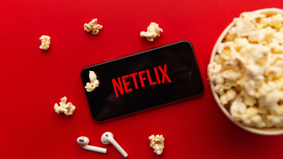 Netflix planeja reformular app e aposta em vídeos verticais no celular