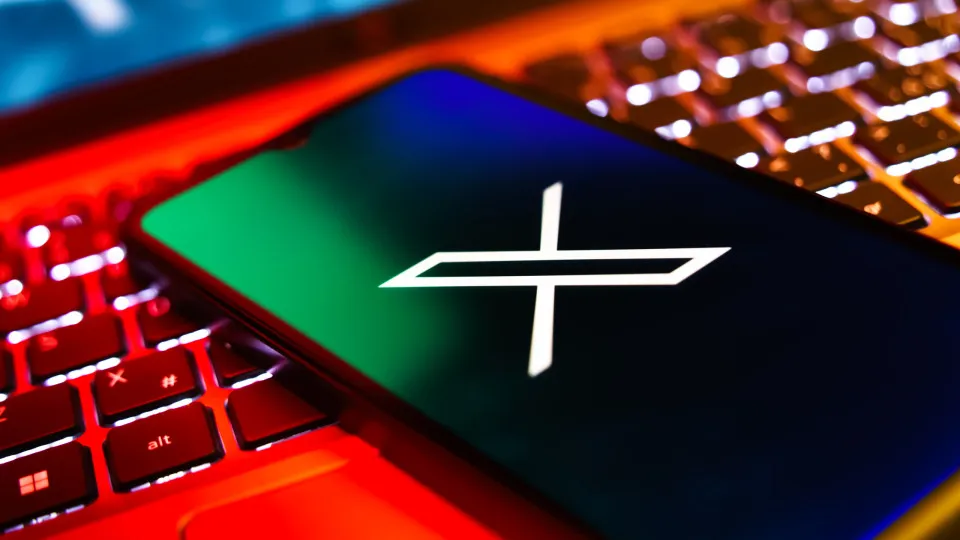 Venezuela começa a liberar acesso à rede X após bloqueio imposto em 2024