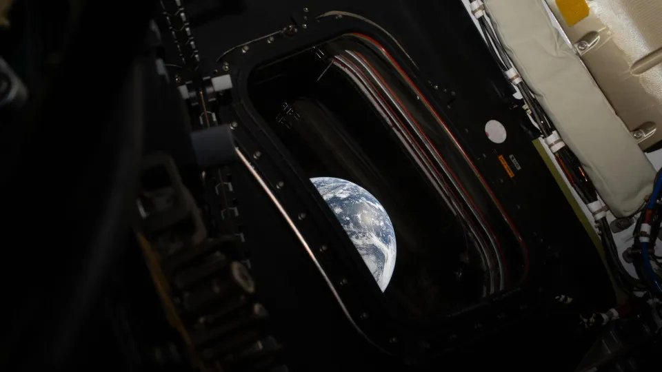 Astronautas a caminho da Lua estão ‘na metade do caminho’, diz Nasa