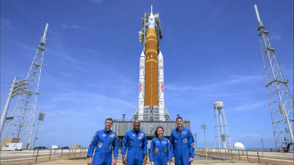 Nem pouso no solo, nem aterrissagem: Artemis II fará amerissagem nesta sexta-feira; entenda