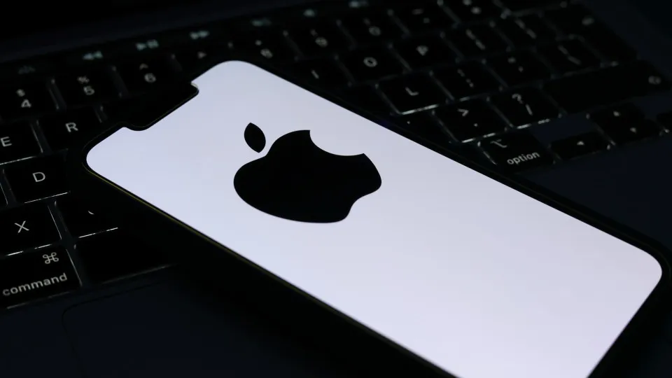 Apple processa OpenAI e acusa empresa de roubar segredos comerciais Apple processa OpenAI e acusa empresa de roubar segredos comerciais
