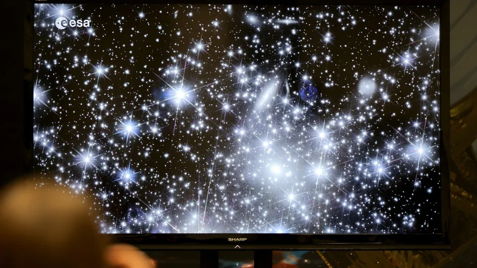 Telescópio Euclides encontra quasares entre os mais antigos do Universo Telescópio Euclides encontra quasares entre os mais antigos do Universo